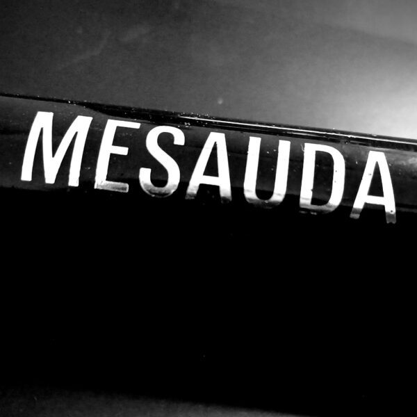 Μάσκαρα Mesauda Milano.